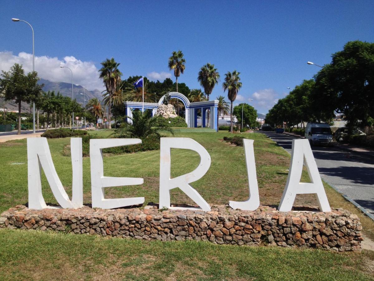 R1352 Pinomar D Villa Nerja Exterior photo